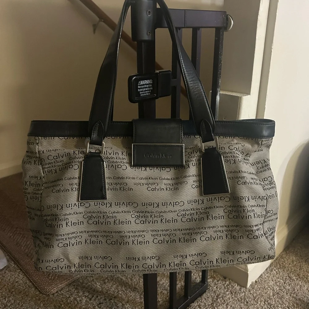 Rare vintage Y2K Calvin Klein bag canavas and black leather